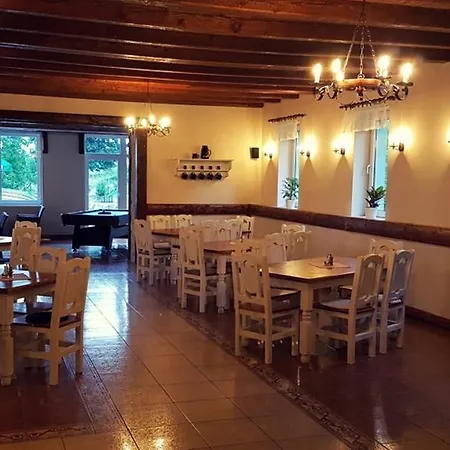 Pensionat Pod Hradom Restaurant & Topoľčany