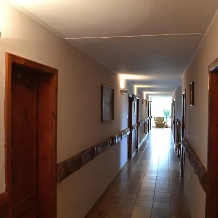 Pod Hradom Restaurant & * Topoľčany