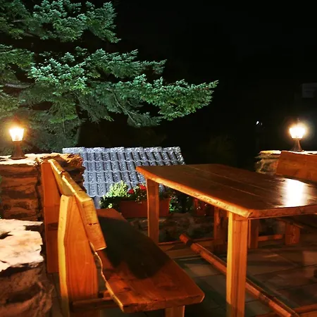 Casa de hóspedes Pod Hradom Restaurant & *