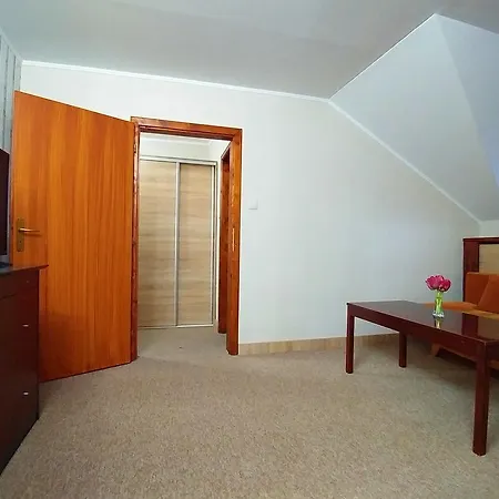 Pod Hradom Restaurant & * Topoľčany