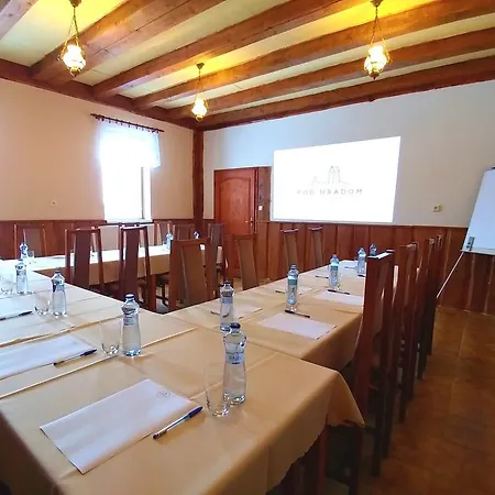 Pod Hradom Restaurant & *