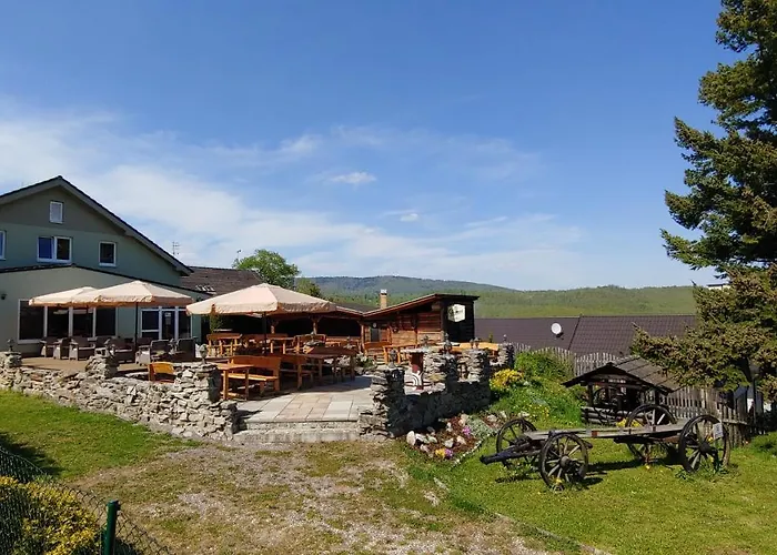 Gasthof Pod Hradom Restaurant & Topoľčany